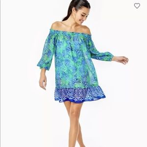 Lilly Pulitzer beach cover up NWT small